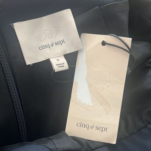 Cinq à Sept Judy Ruched Midi Dress in Navy, NWT, Size 0 - Picture 7 of 9